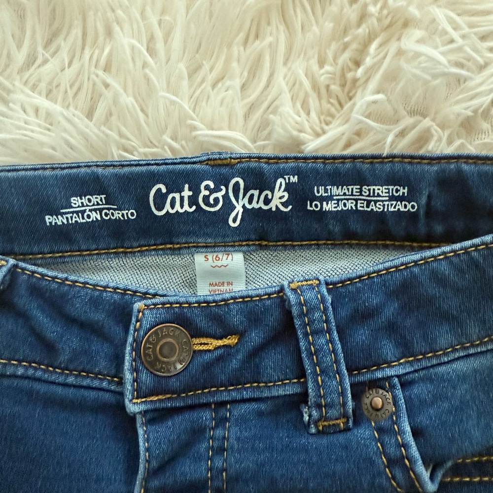 Gap and Cat & Jack Blue Denim Shorts - Picture 5 of 5